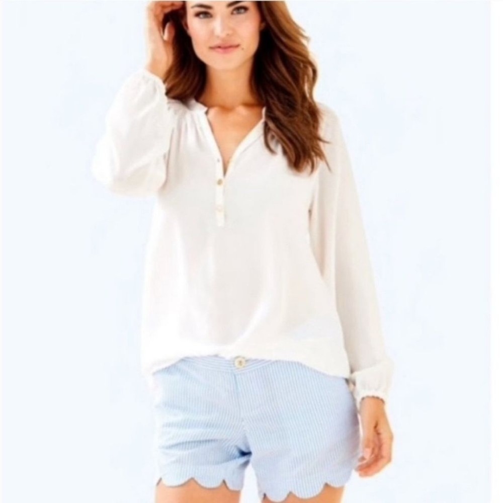Lilly Pulitzer Buttercup Scallop Hem Shorts Size 6 Shorely Blue Seersucker – EUC